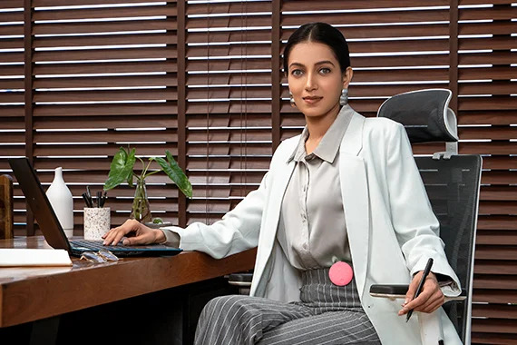 Working Professional Using tens Machine